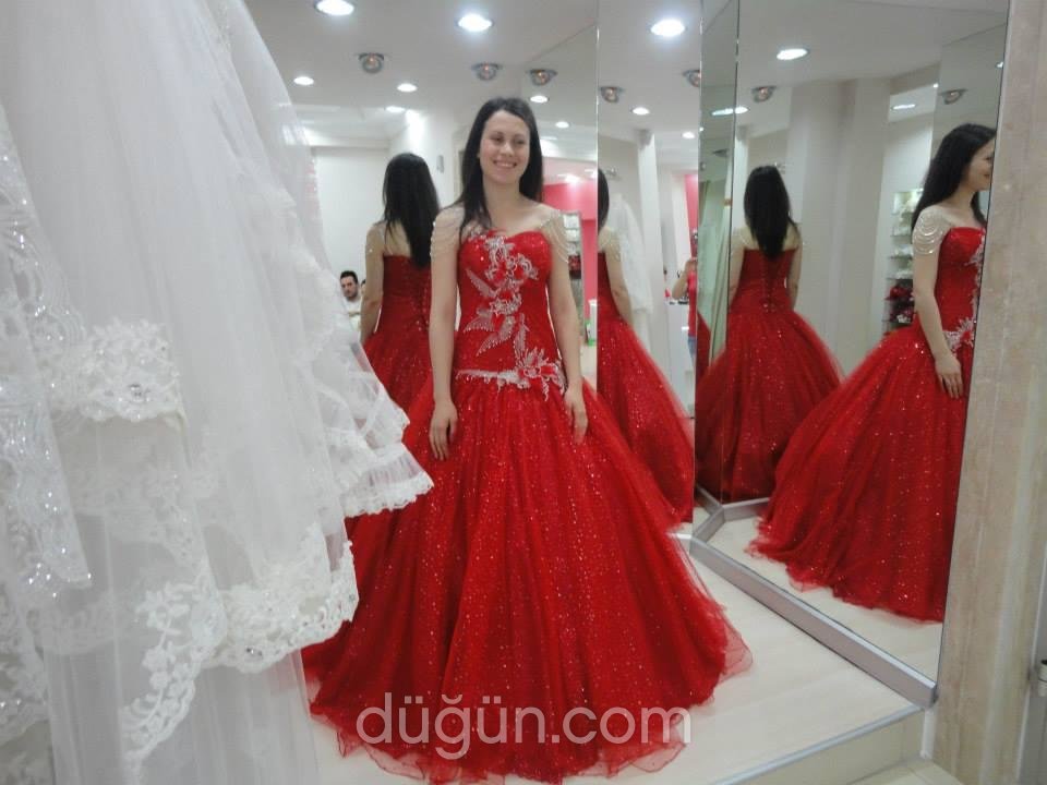 Beyaz Düş Gelinlik & Moda Evi