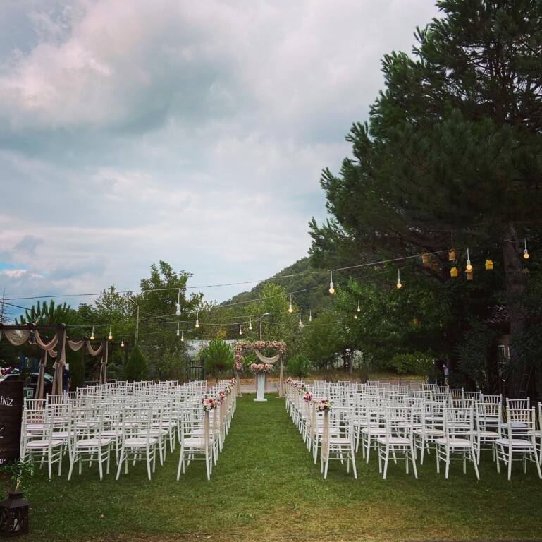 Karasu Hanyanı Restaurant