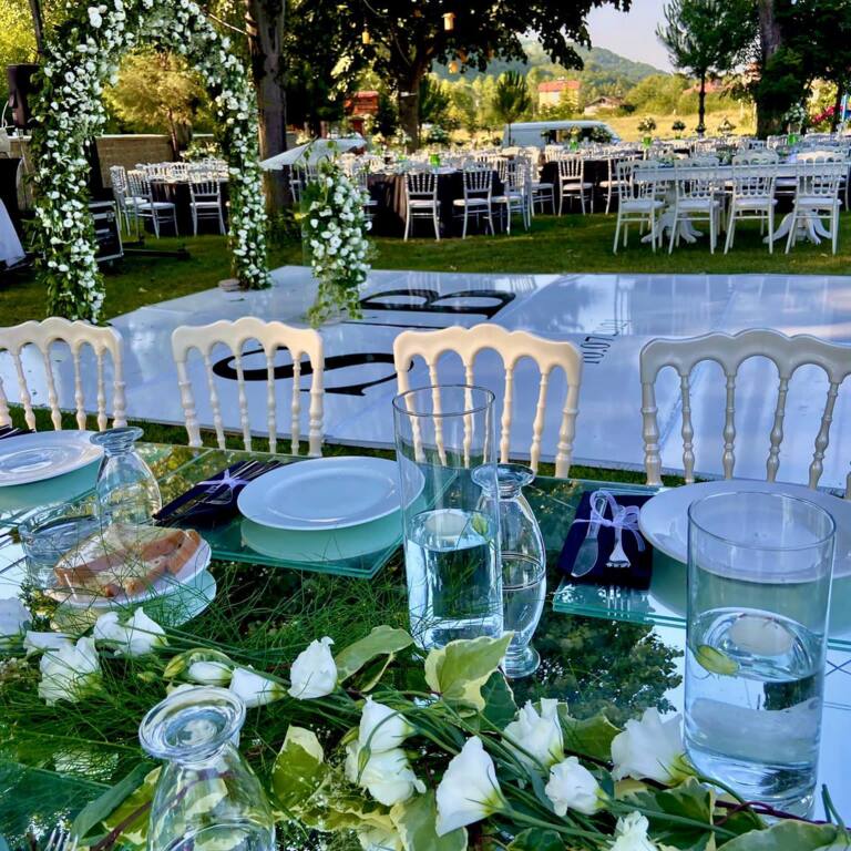 Karasu Hanyanı Restaurant