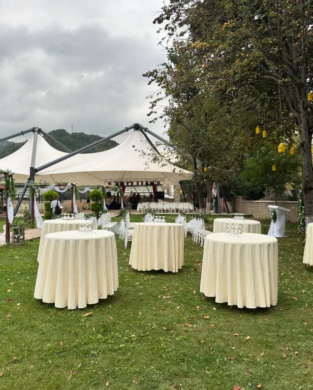 Karasu Hanyanı Restaurant