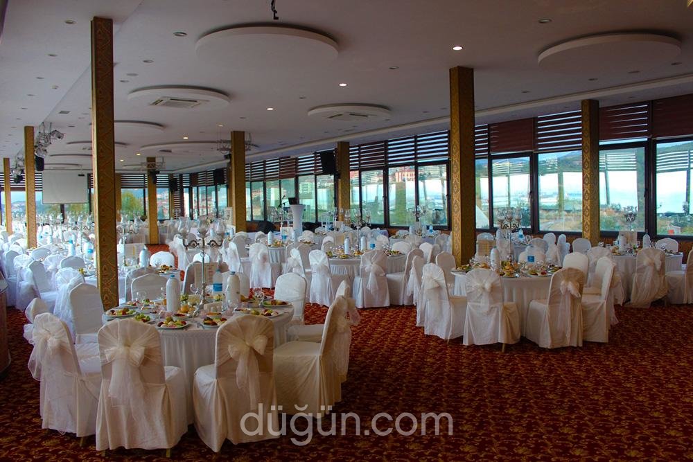 Elegance Resort Hotel