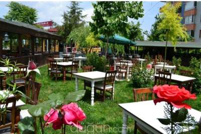 Akçaabat Köfte Restaurant ve Kır Bahçesi