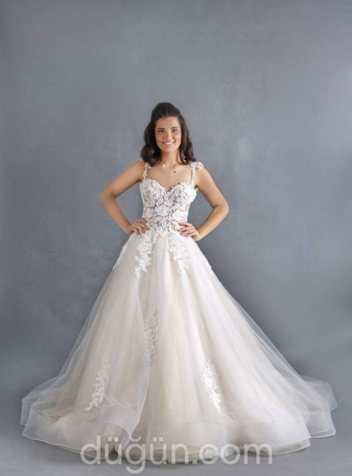 Nehir Tayman Couture 30