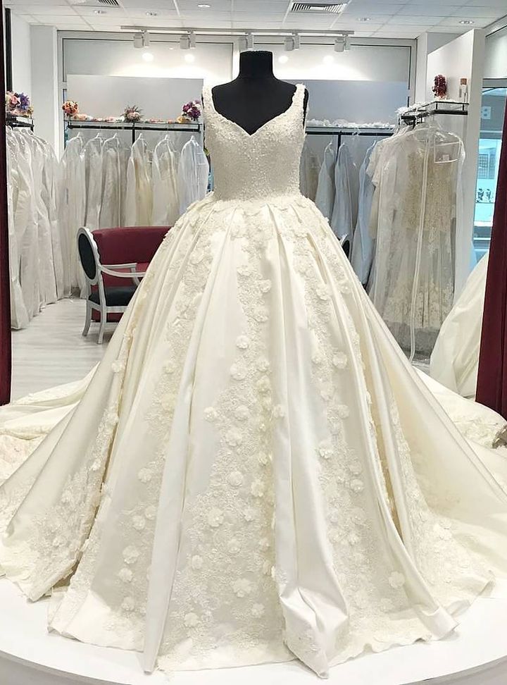 Nehir Tayman Couture 37