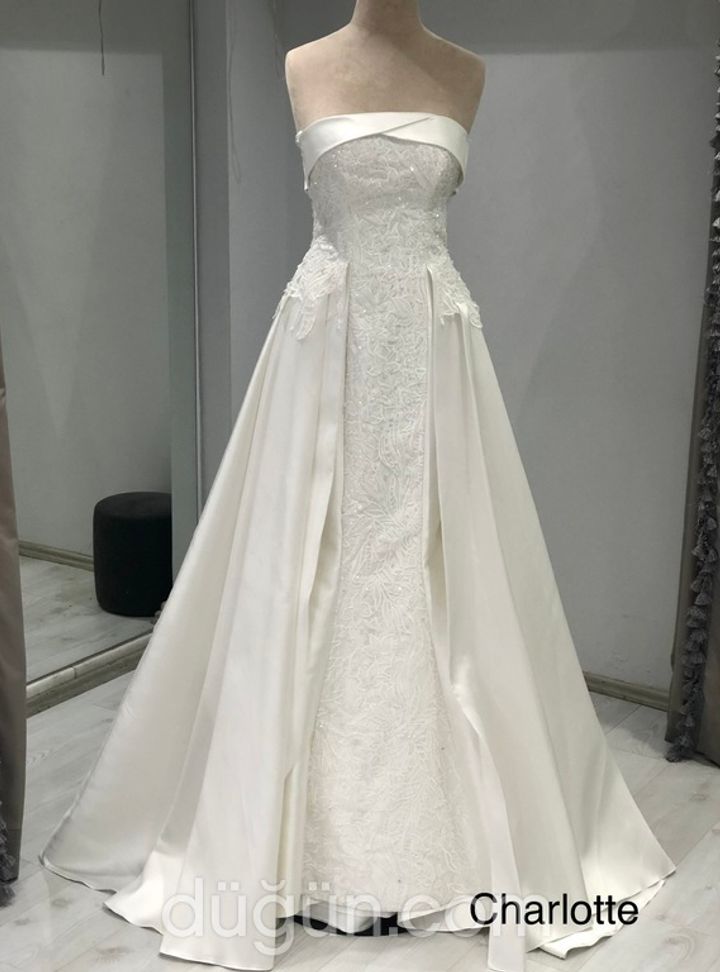 Nehir Tayman Couture Charlotte A Kesim Straplez Romantik Gelinlik
