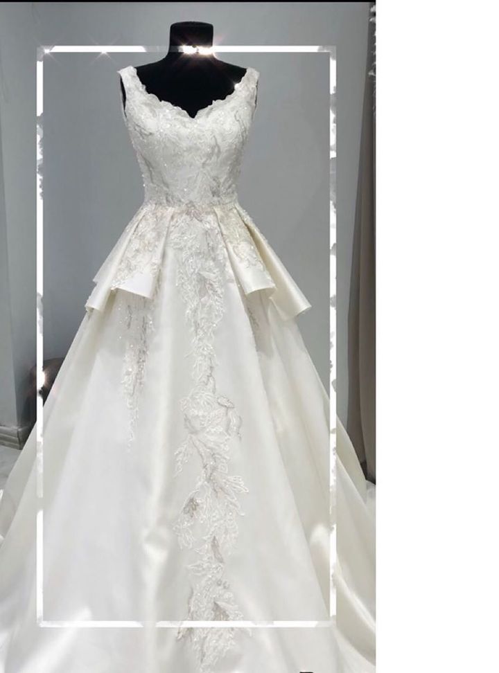 Nehir Tayman Pansy A Kesim V Yaka Romantik Gelinlik