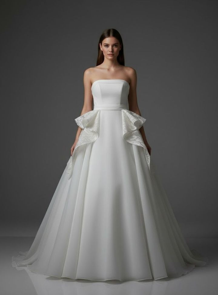 Azra A Kesim Straplez Sade Gelinlik