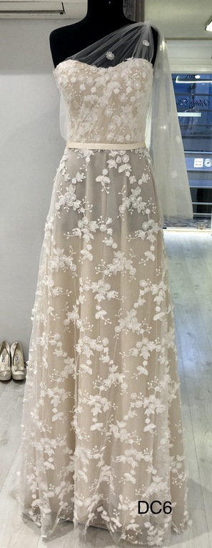 Nehir Tayman Couture DC6 Tek Omuz Düz Kesim Romantik Gelinlik