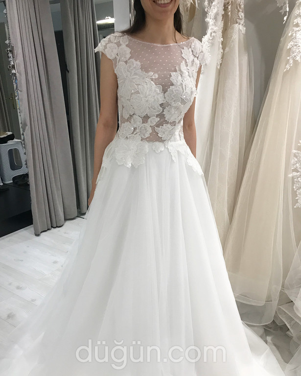 Nehir Tayman Couture 34