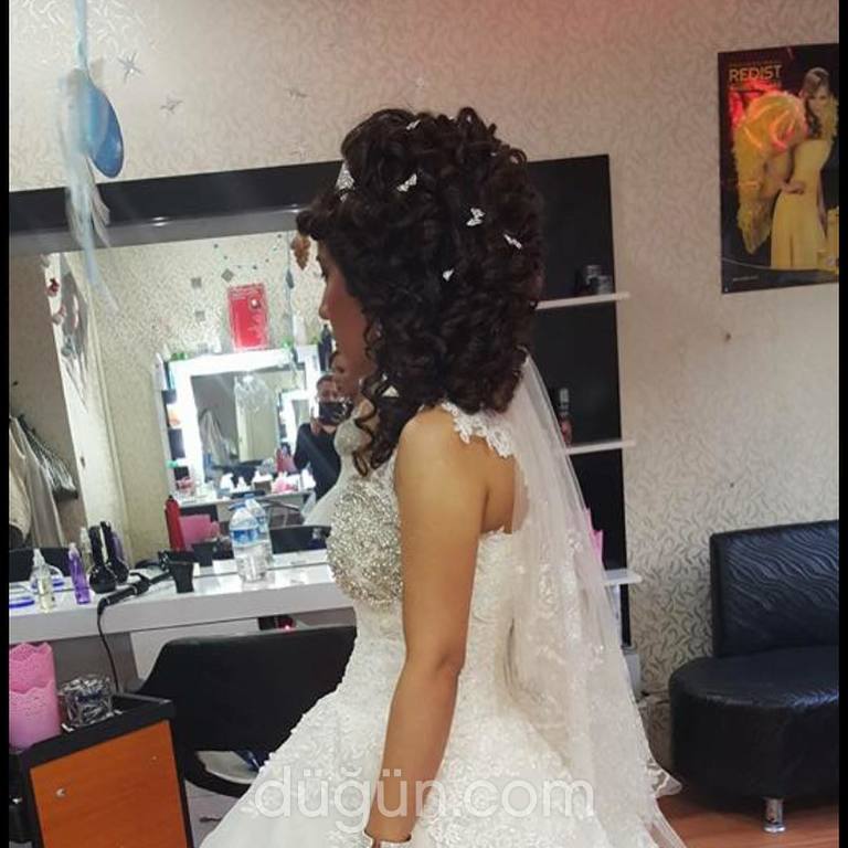 Sihirli Eller Kuaför