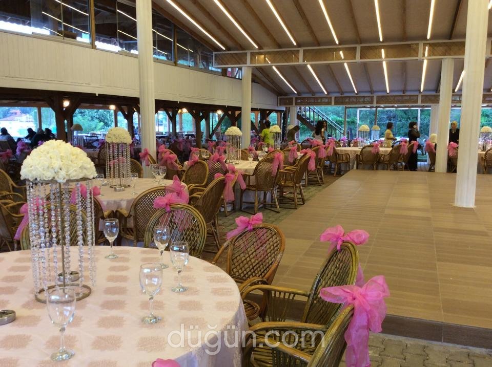 Acarlar Zümrüt Bahçe