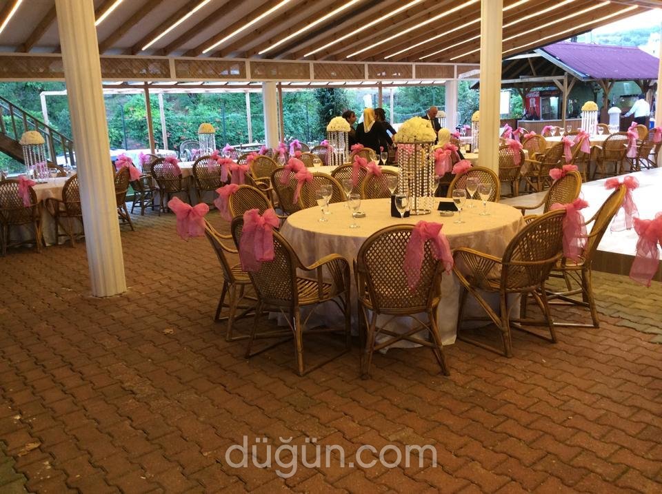 Acarlar Zümrüt Bahçe