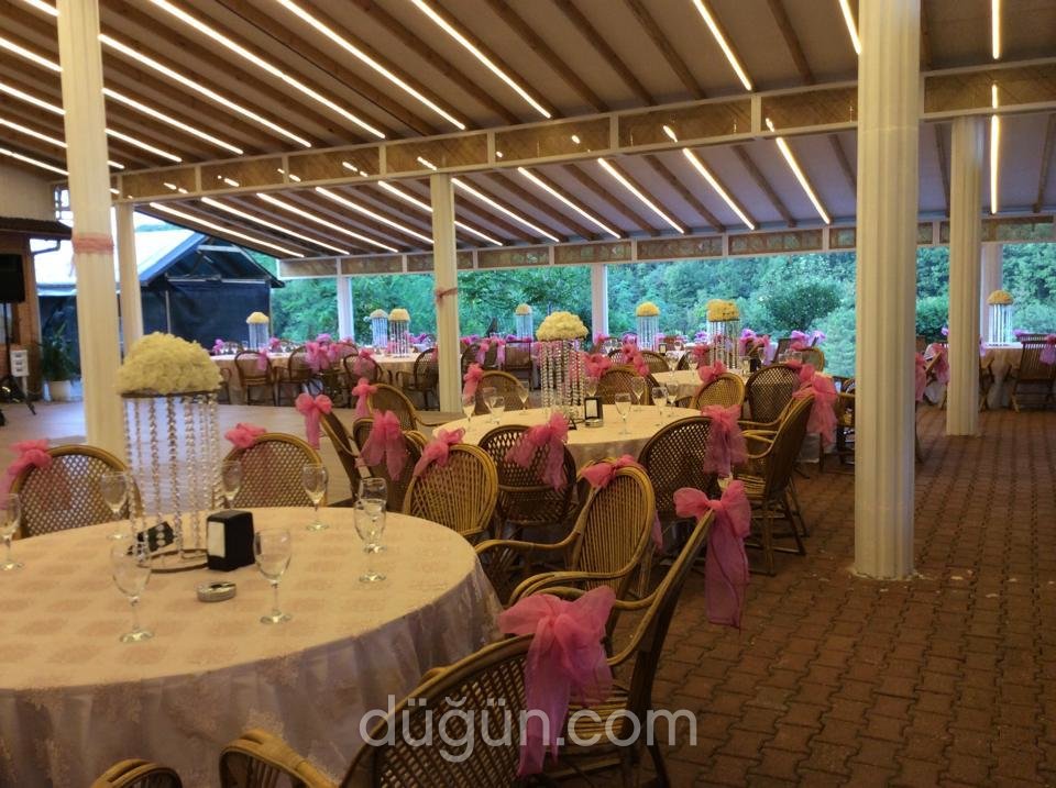 Acarlar Zümrüt Bahçe