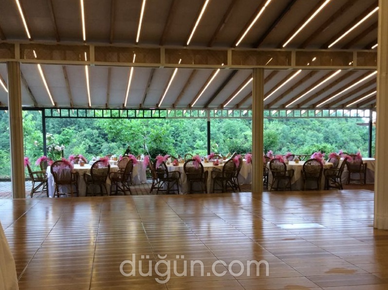 Acarlar Zümrüt Bahçe