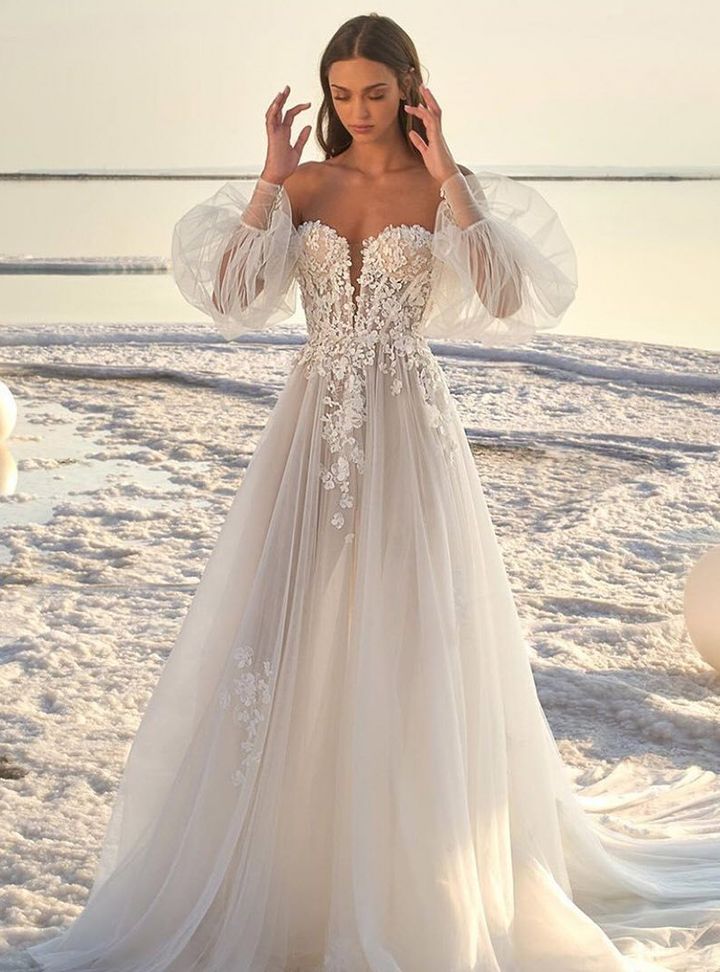 Lee Petra Grebenau 7  Straplez Düz Kesim Göğüs Dekolteli Gelinlik