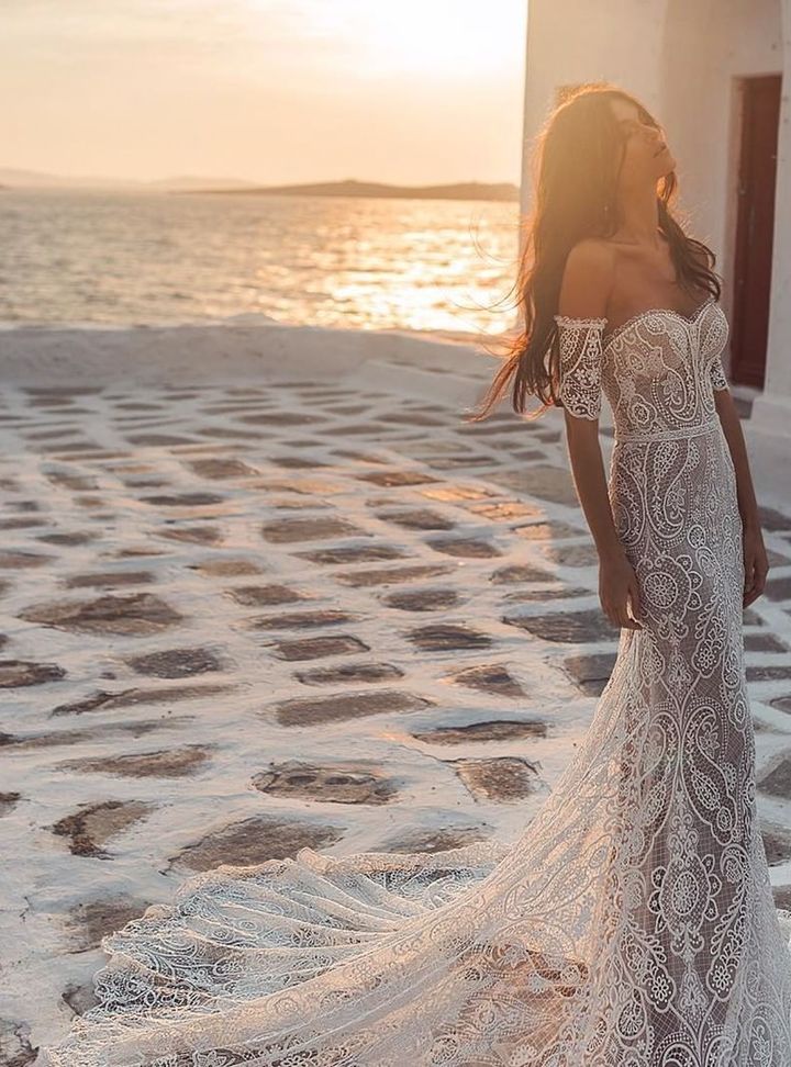 Julie Vino  10 Balık Kesim Straplez Modern Gelinlik