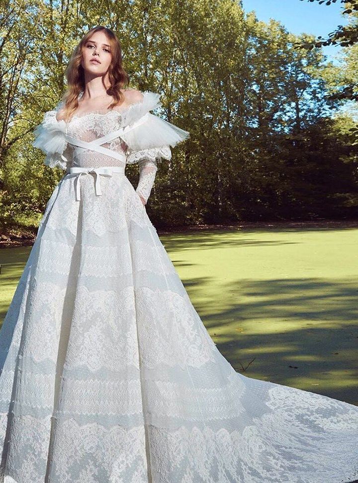 Zuhair Murad Fırfır Detaylı