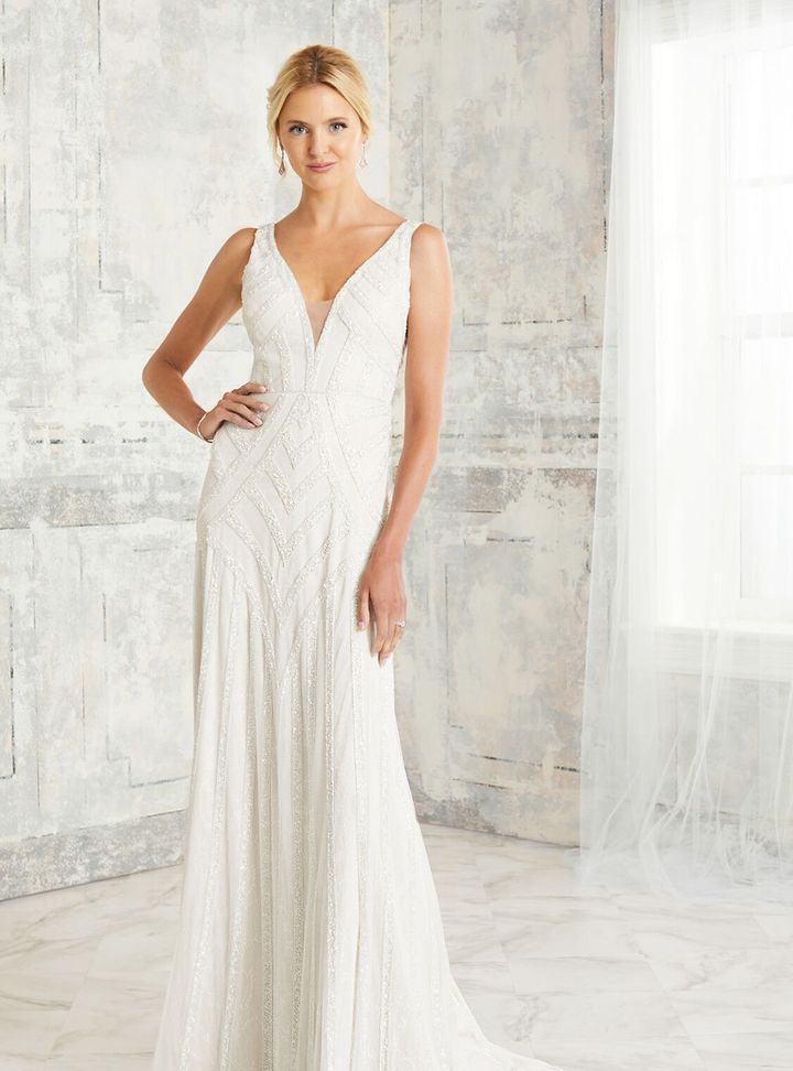 Adriana Papell 3  Helen V Yaka Düz Kesim Gelinlik