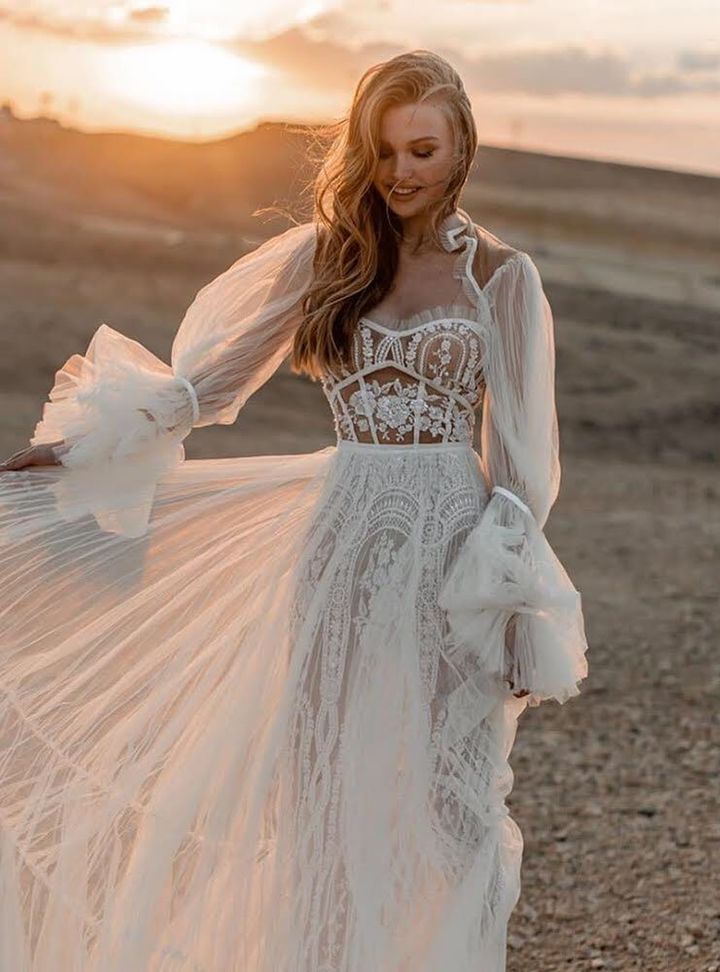 Galia Lahav  16