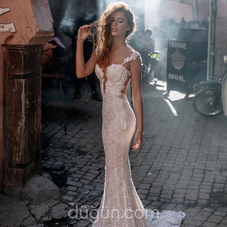 Galia Lahav  15