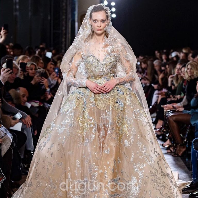 Elie Saab 7  Prenses kesim İllüzyon yaka  Görkemli gelinlik