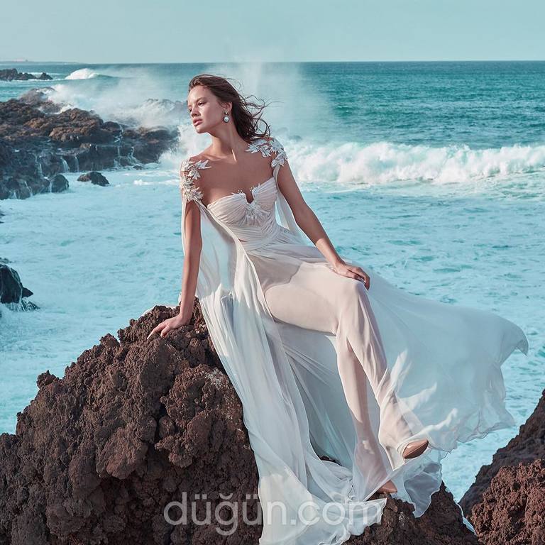 Galia Lahav  24