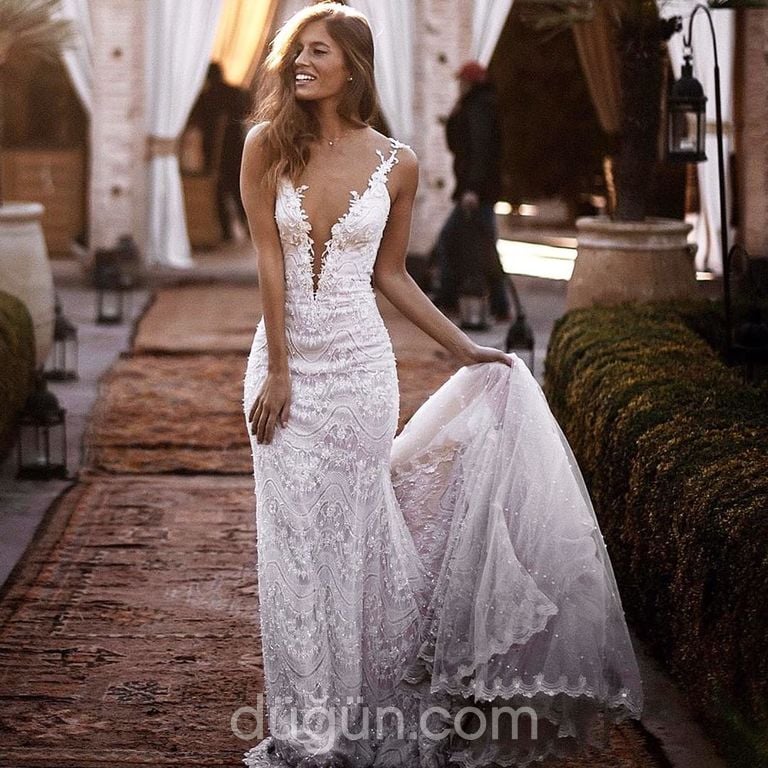 Galia Lahav  18