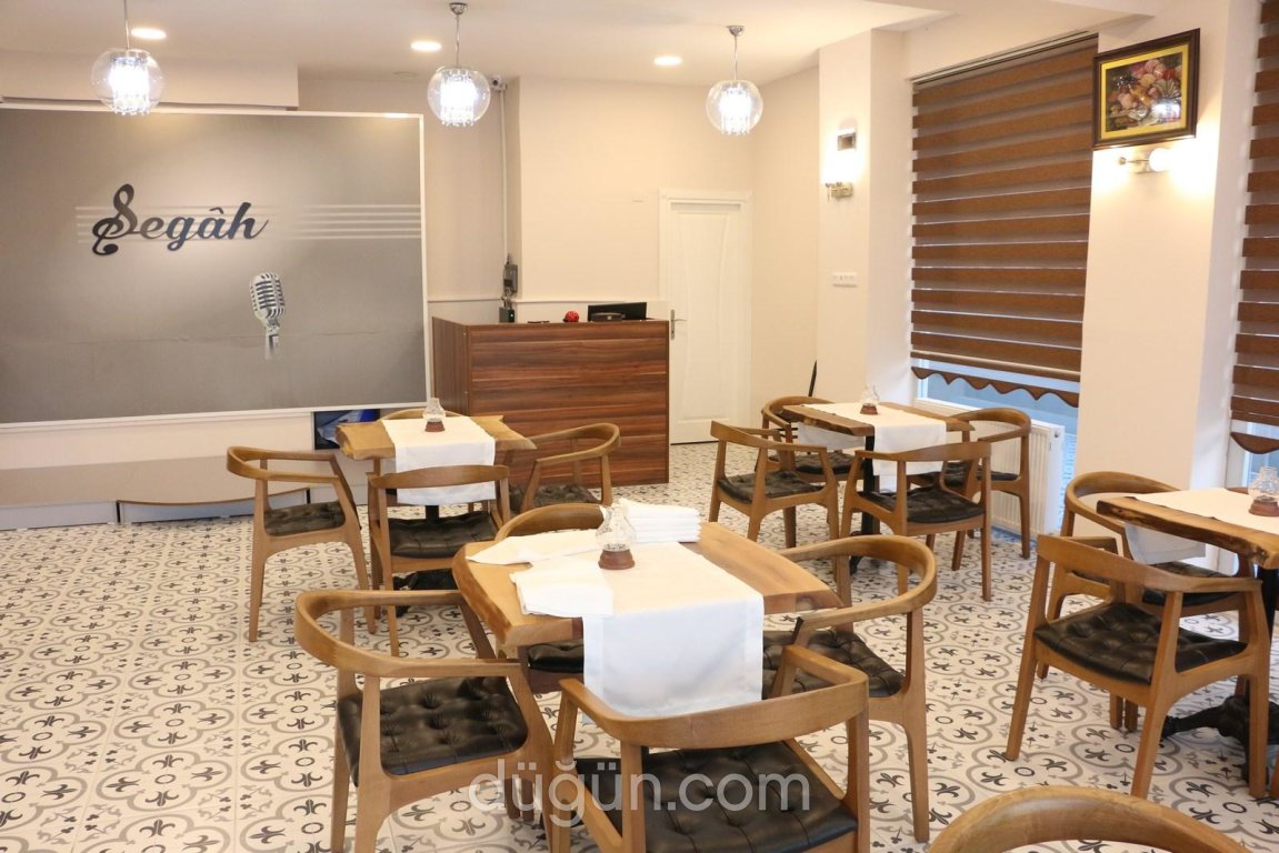 Segah Cafe & Restaurant
