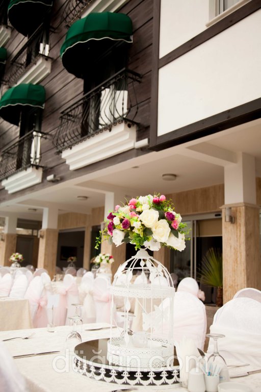 Zinos Hotel