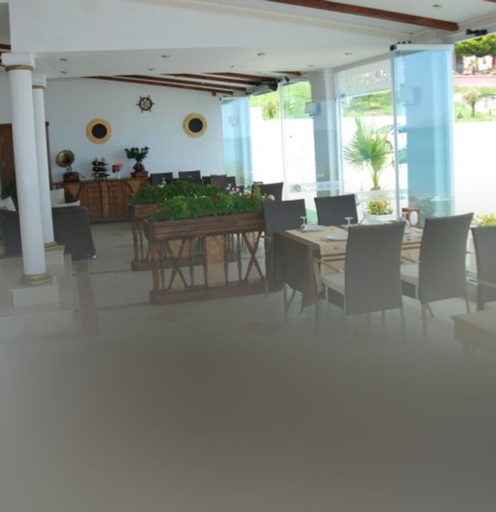Beyaz Ev Otel