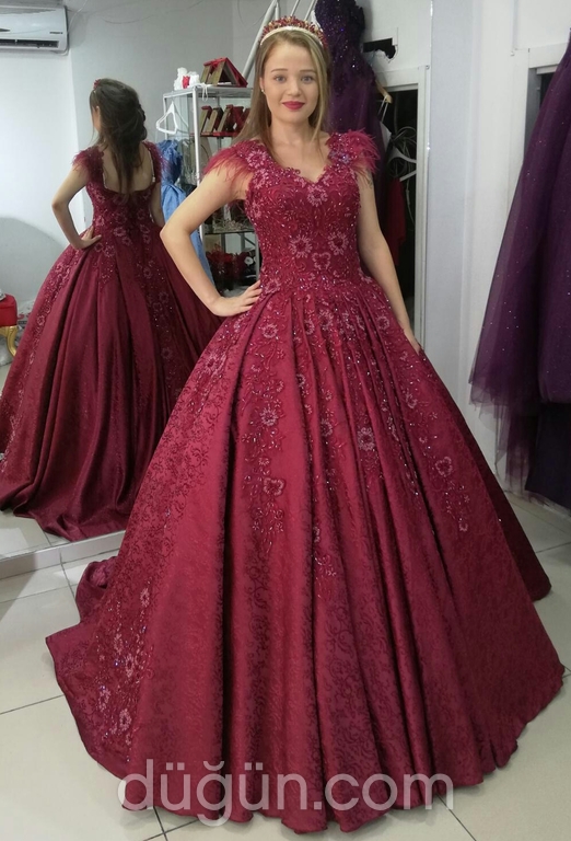 Seyhan Yücel Gelinlik