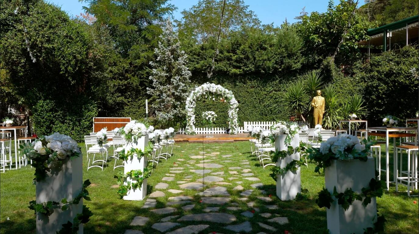 Ada Kanlıca - Baro Bahçe