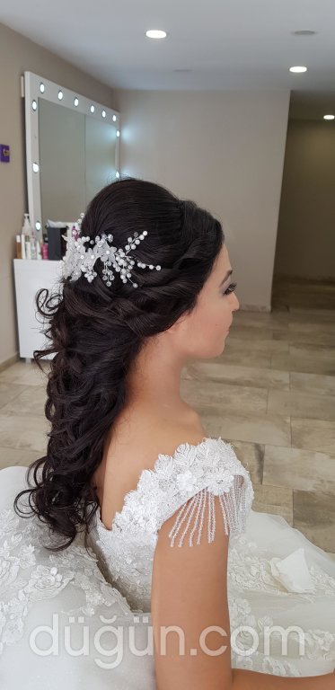 İlknur Saç Tasarım