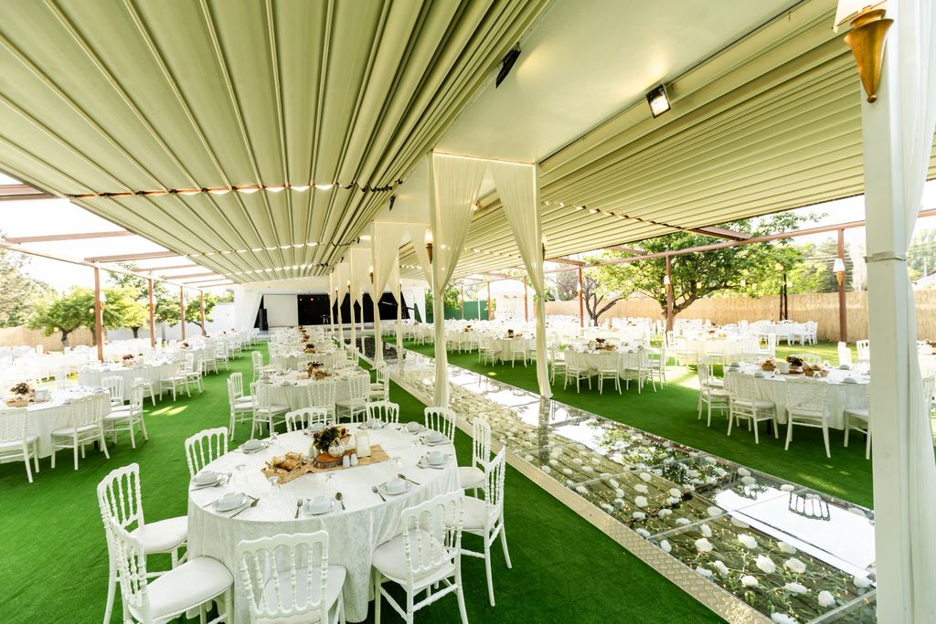 Trend Saray Kır Bahçesi