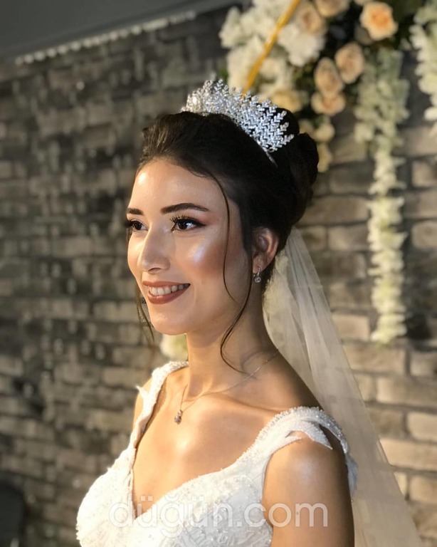 Nisan Kuaför & Solarıum