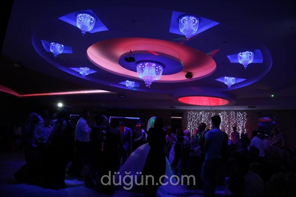 Özay Düğün Salonu