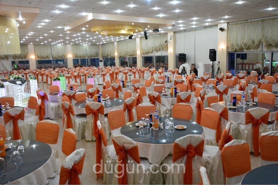 Binbirgece Düğün Salonu