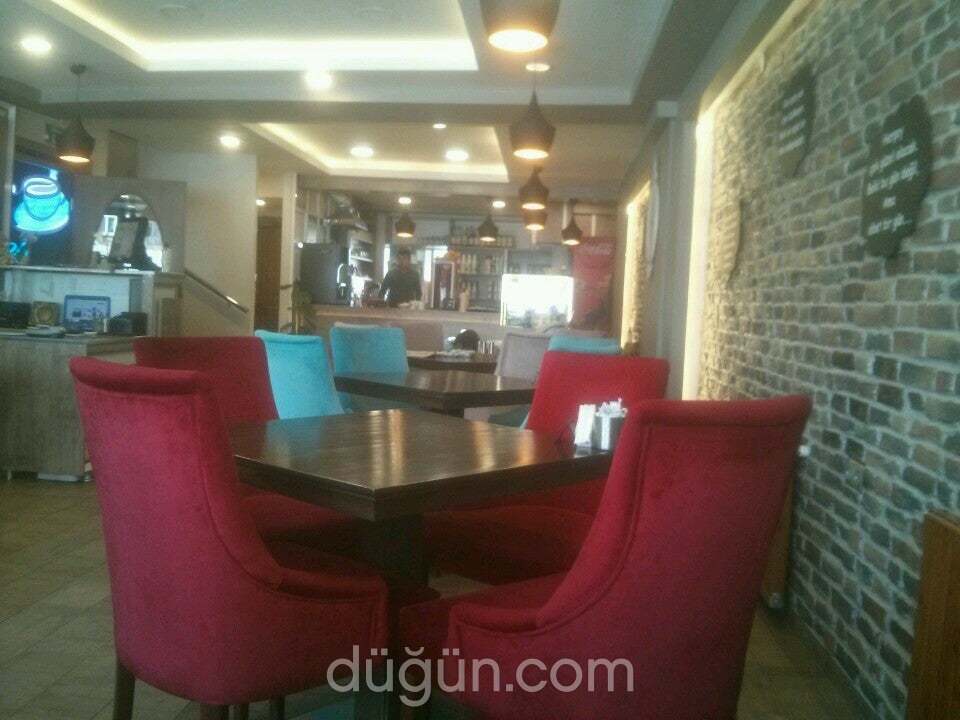 Adres Cafe