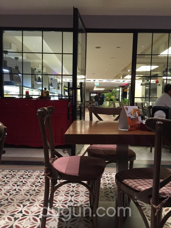 El Molino Cafe