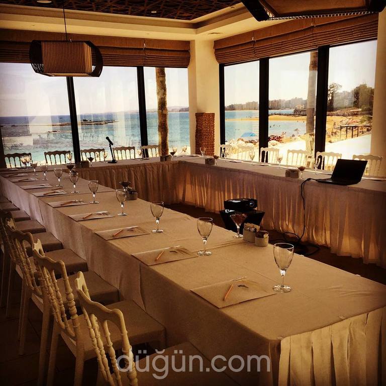 Arkın Palm Beach Hotel