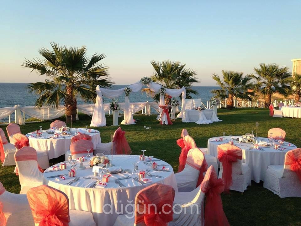 Jasmine Court Hotel & Casino