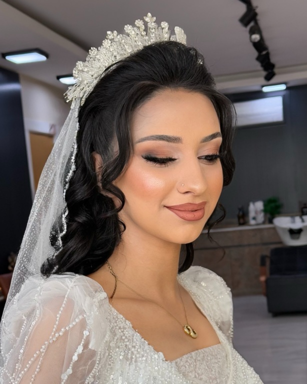 Alyans Bayan Kuaförü