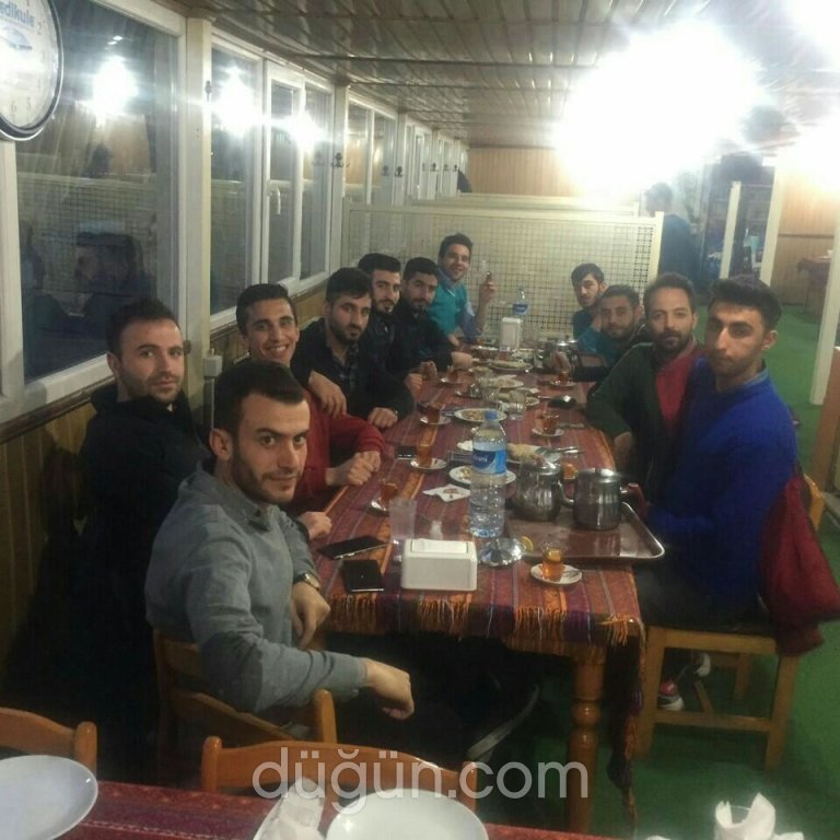 Ak Özdemir Restaurant