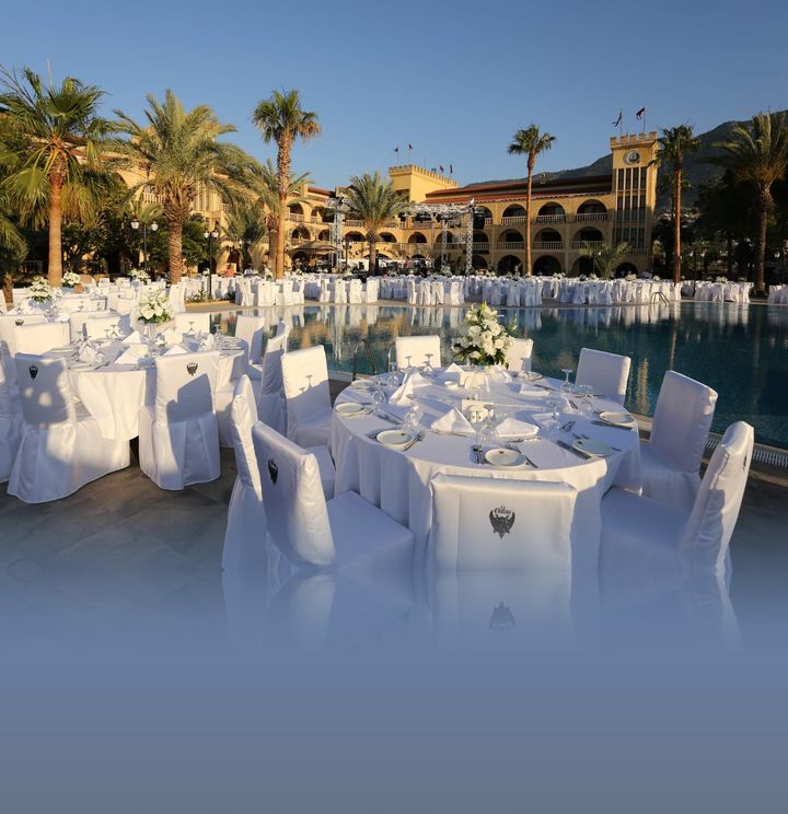 Le Chateau Lambousa Hotel
