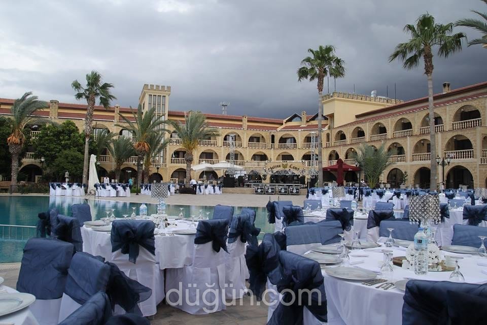 Le Chateau Lambousa Hotel