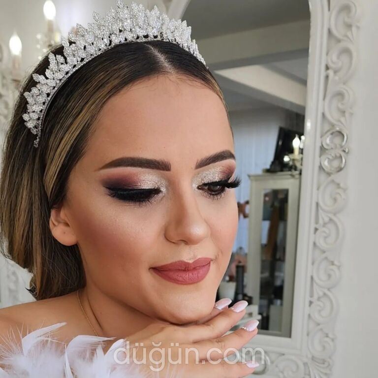 White Queen Hair Nail Beauty Salon