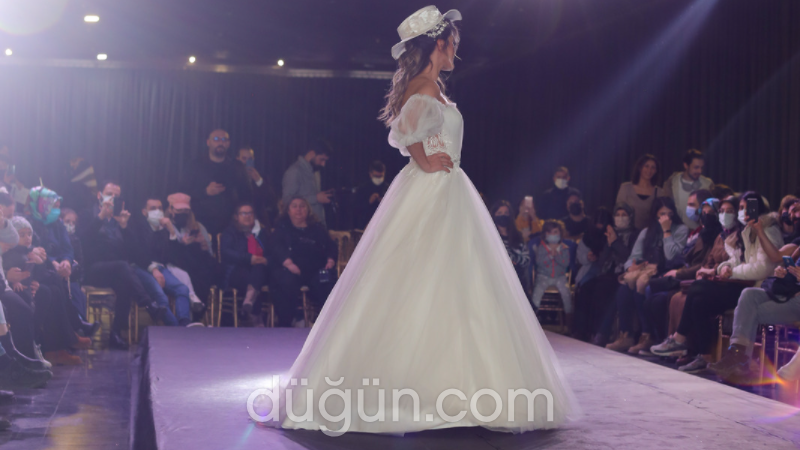 Pleasent Model Gelinlik A kesim Düşük omuz  Romantik gelinlik - 2