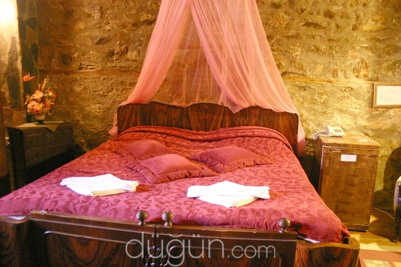 Yorgo Seferis Residence