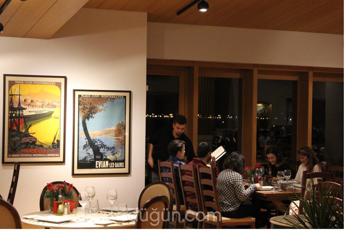 Lucien Arkas Bağları - Mahzen Restaurant