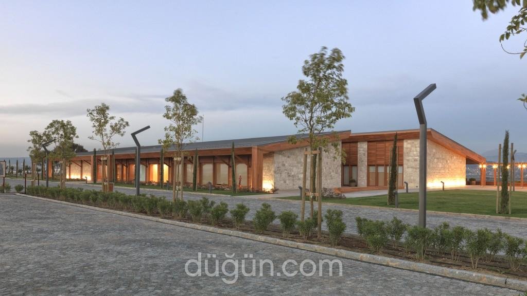 Lucien Arkas Bağları - Mahzen Restaurant